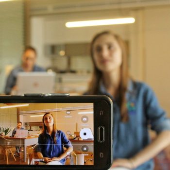 2 astuces pour promouvoir les vidéos d'entreprise